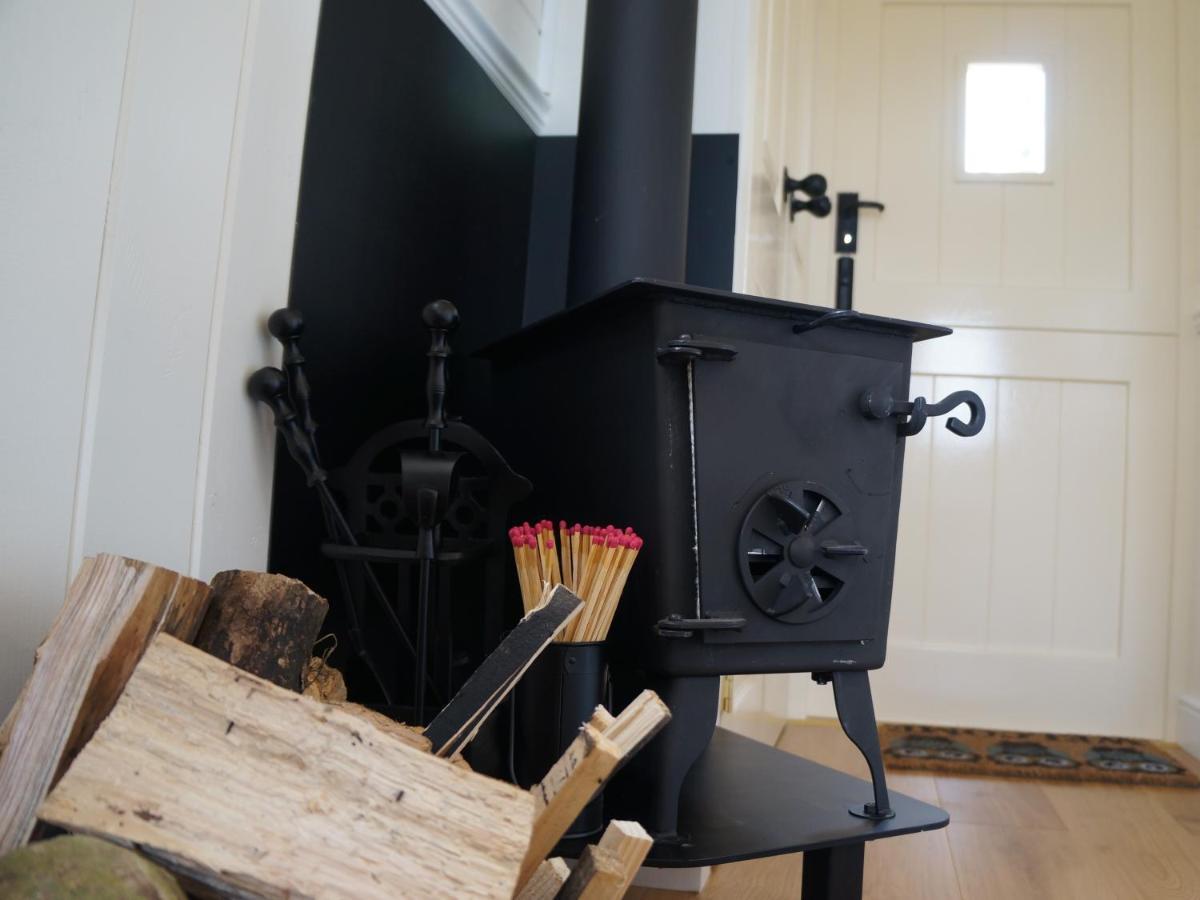 ホテル Masons Arms Montacute エクステリア 写真